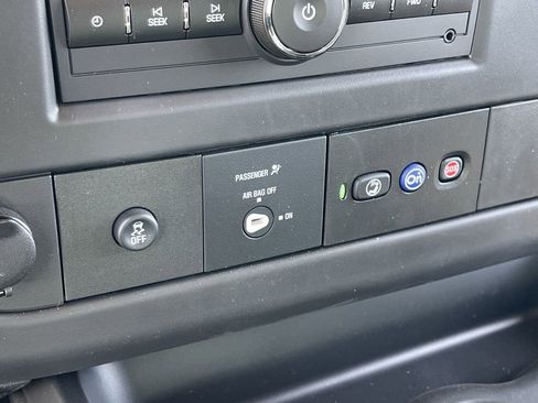 New 2025 GMC Savana 2500 Extended w/ Driver Convenience Package image 14