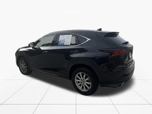 Used 2018 Lexus NX 300 FWD image 6