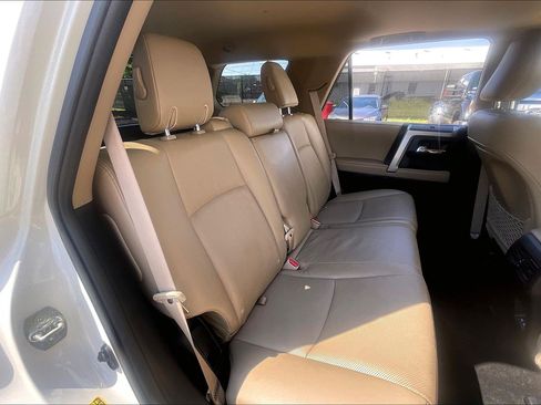 Used 2023 Toyota 4Runner Limited AWD/4WD image 32