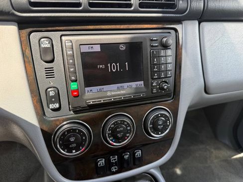 Used 2005 Mercedes-Benz ML 350 4MATIC image 12