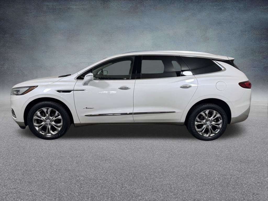 Used 2018 Buick Enclave Avenir w/ Avenir Technology Package AWD/4WD image 3