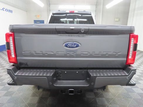 Used 2024 Ford F250 Lariat w/ Lariat Ultimate Package image 42