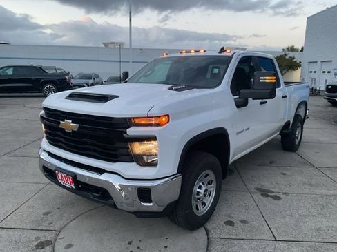 New 2026 Chevrolet Silverado 3500 W/T image 4