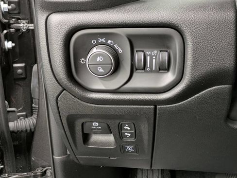 Used 2026 RAM 1500 Laramie w/ Night Edition AWD/4WD image 21