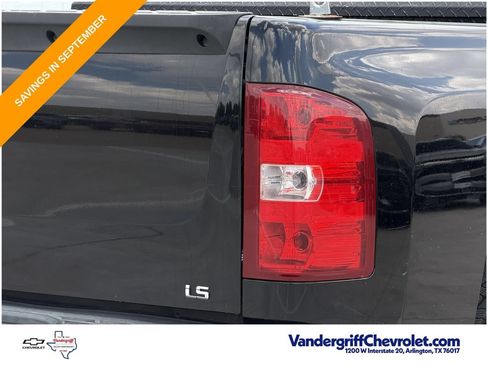 Used 2011 Chevrolet Silverado 1500 W/T w/ LS Package RWD image 9