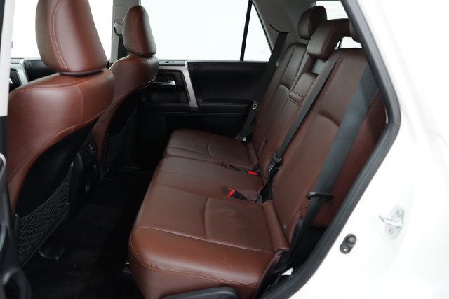 Used 2023 Toyota 4Runner Limited AWD/4WD image 38