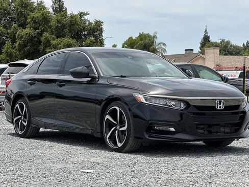 Used 2020 Honda Accord Sport image 10
