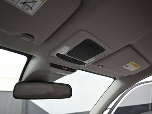 New 2026 Honda HR-V LX image 9