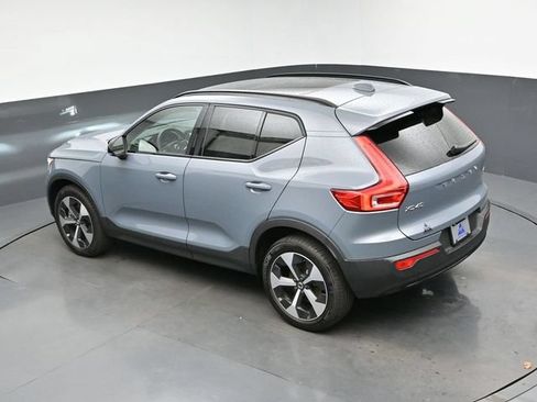 Used 2023 Volvo XC40 B5 Plus w/ Protection Package Premier AWD/4WD image 20
