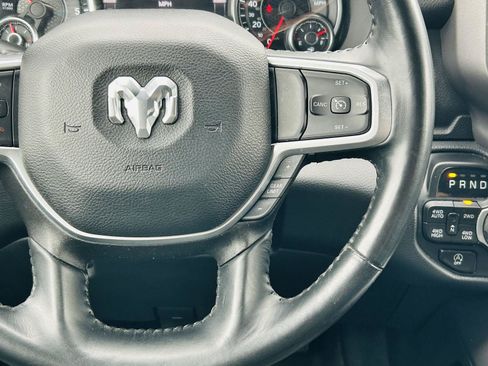 Used 2022 RAM 1500 Big Horn AWD/4WD image 15