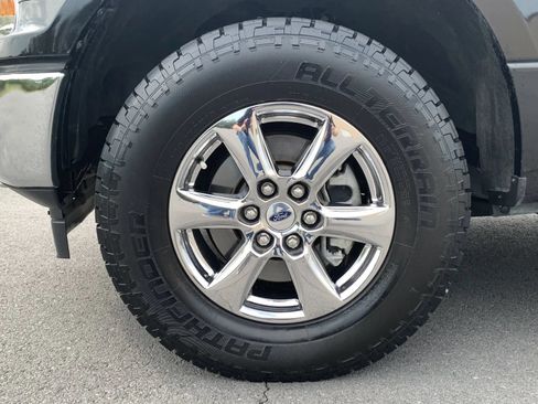 Used 2019 Ford F150 XLT w/ Equipment Group 302A Luxury AWD/4WD image 9