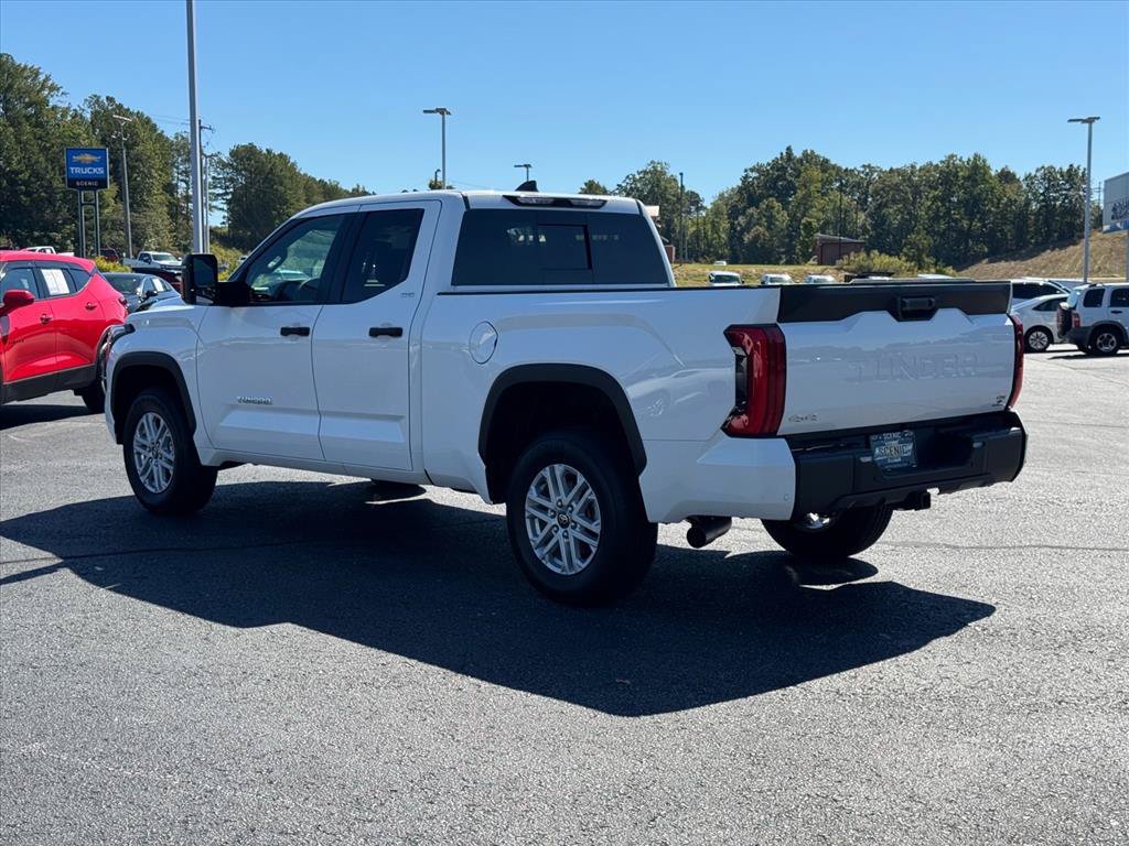Used 2026 Toyota Tundra SR5 w/ SR5 Convenience Package AWD/4WD image 5