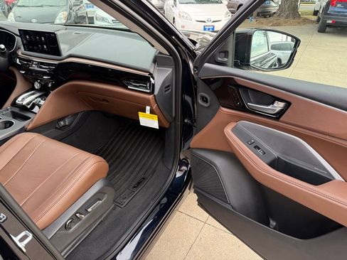 Certified 2025 Acura MDX w/ Technology Package image 20