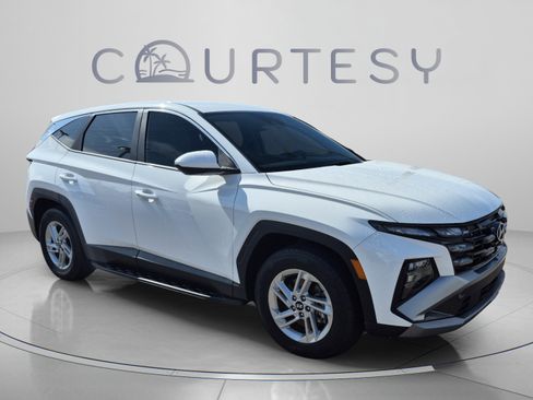 Certified 2026 Hyundai Tucson SE FWD image 7