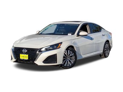 Used 2023 Nissan Altima 2.5 SV w/ SV Premium Package