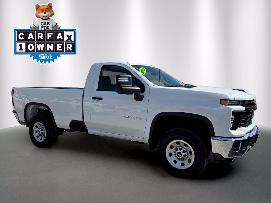 Used 2025 Chevrolet Silverado 2500 W/T RWD image 2