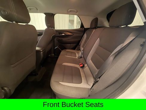 Used 2025 Chevrolet TrailBlazer LT image 11