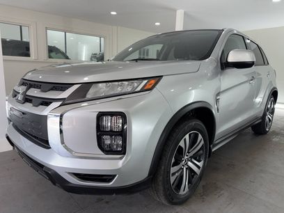 Used 2025 Mitsubishi Outlander Sport SE