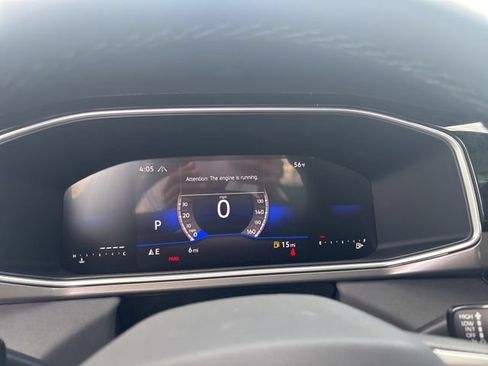 New 2026 Volkswagen Taos SE AWD/4WD image 14