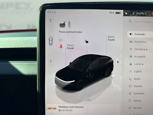 Used 2026 Tesla Model Y 2WD image 24