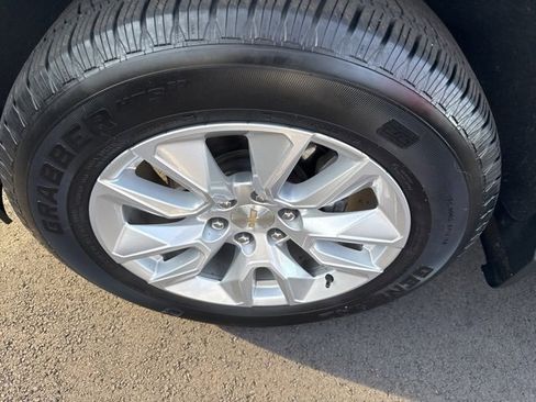 Used 2022 Chevrolet Silverado 1500 Custom image 14