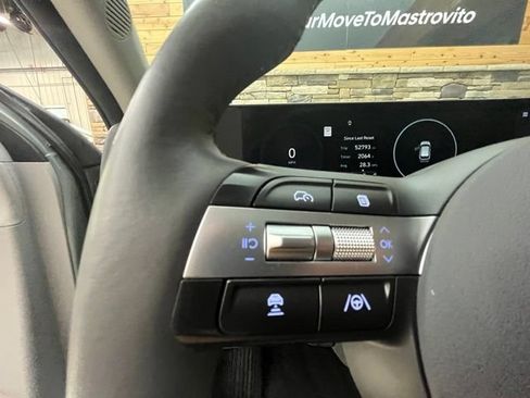 Certified 2024 Hyundai Kona Limited AWD/4WD image 26