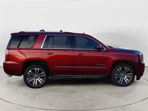 Used 2019 GMC Yukon Denali image 6