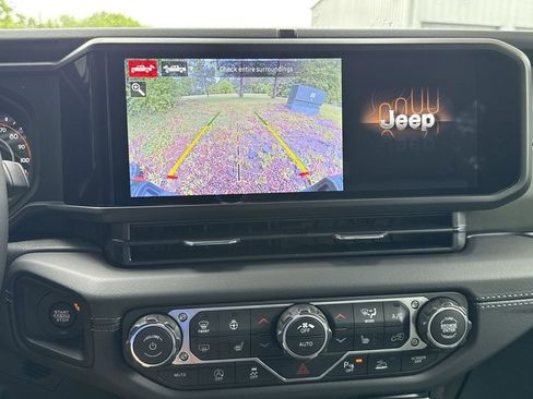 New 2026 Jeep Gladiator Mojave AWD/4WD image 28