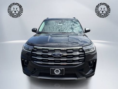 New 2026 Ford Explorer Active w/ Active Comfort Package AWD/4WD image 2
