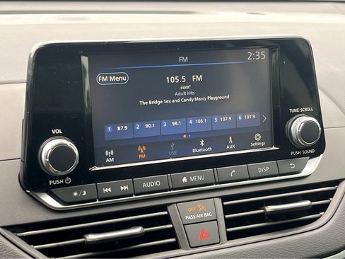 Used 2024 Nissan Altima 2.5 S image 8