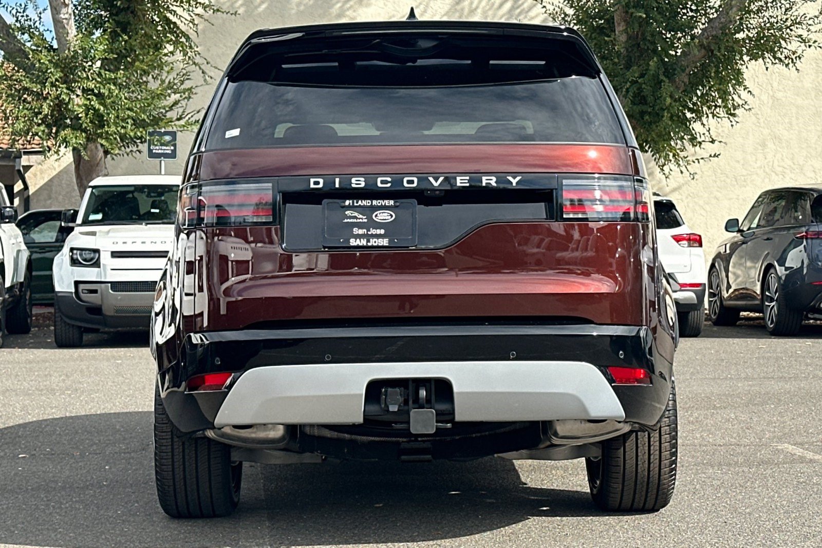 New 2026 Land Rover Discovery Limited Edition AWD/4WD image 11