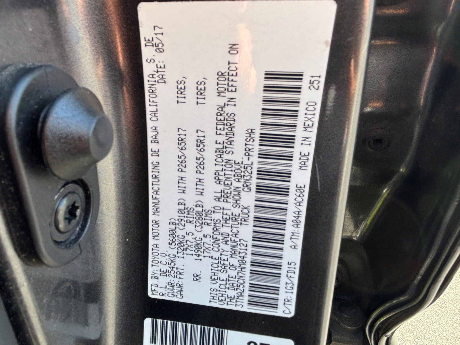 Used 2017 Toyota Tacoma TRD Sport RWD image 33
