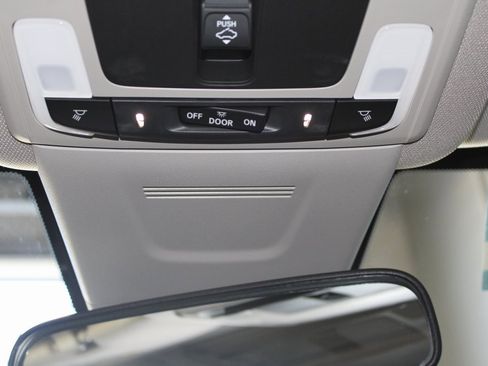 Used 2024 Honda CR-V EX image 37