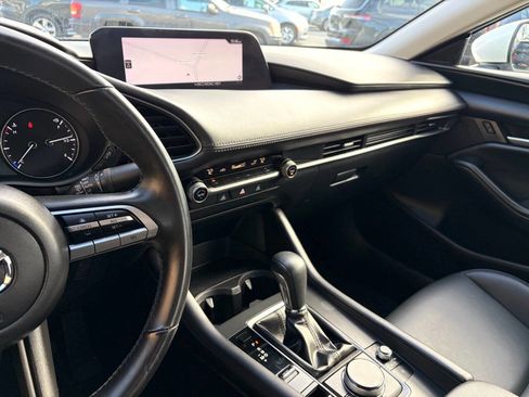 Used 2023 MAZDA MAZDA3 s image 27