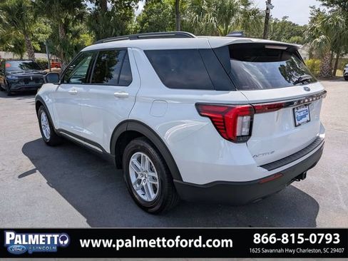 Used 2025 Ford Explorer Active RWD image 6