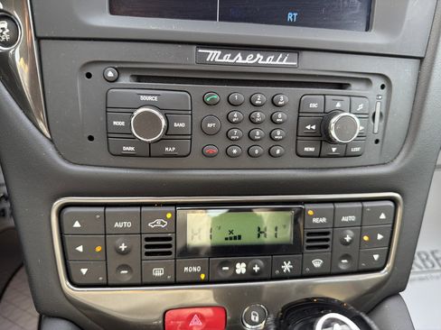 Used 2016 Maserati GranTurismo MC image 18