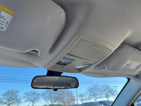 Used 2010 Chrysler 300 Touring image 24