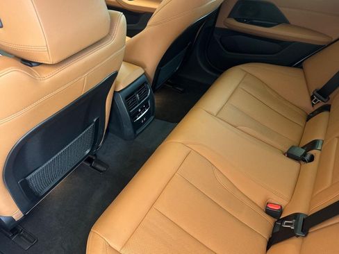 Used 2023 BMW i4 eDrive35 w/ Premium Package RWD image 28