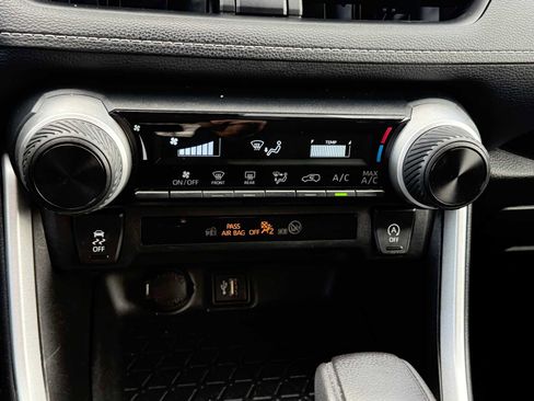 Certified 2023 Toyota RAV4 LE image 24