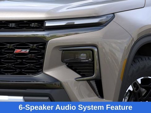 New 2027 Chevrolet Traverse Z71 w/ Driver Confidence Package AWD/4WD image 11