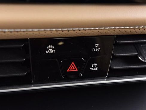 New 2026 Volkswagen Atlas Cross Sport SE AWD/4WD image 14