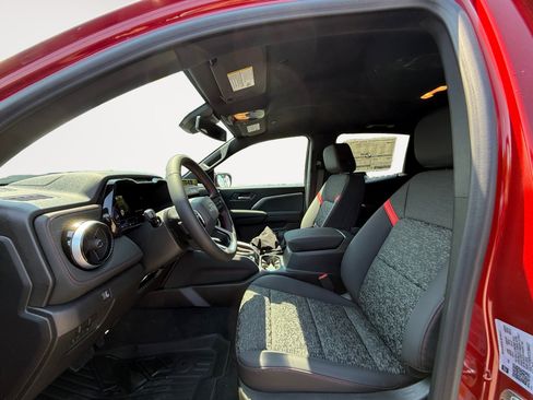 New 2026 Chevrolet Colorado Z71 w/ Technology Package AWD/4WD image 9
