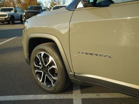 Used 2022 Jeep Compass Limited image 36