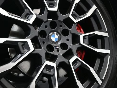 Used 2025 BMW X5 xDrive40i w/ M Sport Package AWD/4WD image 29