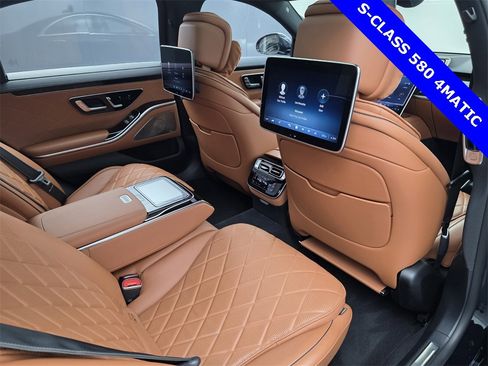 Used 2021 Mercedes-Benz S 580 4MATIC Sedan image 27