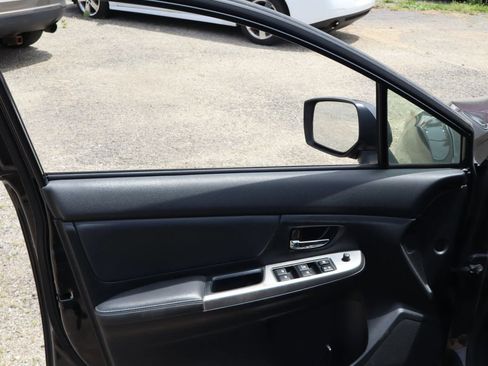 Used 2015 Subaru Impreza 2.0i Limited image 15