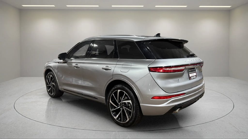 Certified 2024 Lincoln Corsair Grand Touring w/ Equipment Group 301A AWD/4WD image 17