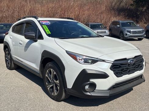Used 2024 Subaru Crosstrek 2.0i Premium image 5
