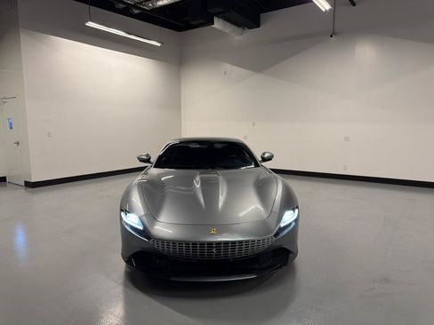 Used 2021 Ferrari Roma RWD image 14