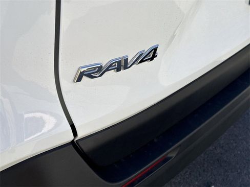 Used 2019 Toyota RAV4 XLE w/ All Weather Liner Package image 30